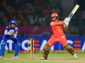 WPL 2026: Gardner’s 46, Wareham’s 44 not out takes GG to competitive 167/4 - Hindi News | WPL 2026: Gardner’s 46, Wareham’s 44 not out takes GG to competitive 167/4 | Latest other-sports News at Lokmattimes.com