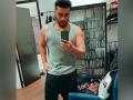 Arjun Kapoor shares inspirational video to beat corona lockdown blues - Hindi News | Arjun Kapoor shares inspirational video to beat corona lockdown blues | Latest entertainment News at Lokmattimes.com