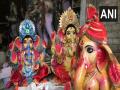 COVID-19 dampens festive spirit among idol makers ahead of Ganesh Chaturthi - Hindi News | COVID-19 dampens festive spirit among idol makers ahead of Ganesh Chaturthi | Latest lifestyle News at Lokmattimes.com