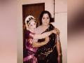 Mothers Day 2020: Hema Malini shares priceless throwback pictures on Mother's Day - Hindi News | Mothers Day 2020: Hema Malini shares priceless throwback pictures on Mother's Day | Latest entertainment News at Lokmattimes.com