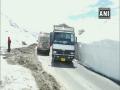 Truck drivers being screened in Himachal's Lahaul-Spiti as they deliver supplies amid lockdown - Hindi News | Truck drivers being screened in Himachal's Lahaul-Spiti as they deliver supplies amid lockdown | Latest national News at Lokmattimes.com