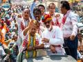 Congress launches 'Congressor 5 Guarantee' yatra in Assam ahead of assembly polls - Hindi News | Congress launches 'Congressor 5 Guarantee' yatra in Assam ahead of assembly polls | Latest national News at Lokmattimes.com