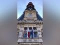 Town Halls in Paris raise Tibet flag to mark Tibetan Uprising Day - Hindi News | Town Halls in Paris raise Tibet flag to mark Tibetan Uprising Day | Latest international News at Lokmattimes.com
