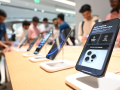 Apple’s India shipments likely to hit record 14-15 million units this year - Hindi News | Apple’s India shipments likely to hit record 14-15 million units this year | Latest technology News at Lokmattimes.com