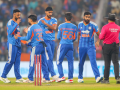 1st T20I: Dube, Chakaravarthy pick two wickets each as India beat New Zealand by 48 runs - Hindi News | 1st T20I: Dube, Chakaravarthy pick two wickets each as India beat New Zealand by 48 runs | Latest other-sports News at Lokmattimes.com