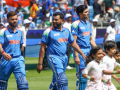 Rohit, Virat hit nets in Perth, share light moments ahead of ODI series opener - Hindi News | Rohit, Virat hit nets in Perth, share light moments ahead of ODI series opener | Latest other-sports News at Lokmattimes.com