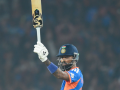 Hardik Pandya slams five sixes in an over to score maiden Vijay Hazare Trophy century - Hindi News | Hardik Pandya slams five sixes in an over to score maiden Vijay Hazare Trophy century | Latest other-sports News at Lokmattimes.com
