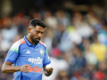 ’Still stranded after 4 hours’ — Mohammed Siraj accuses Air India Express of leaving passengers in limbo - Hindi News | ’Still stranded after 4 hours’ — Mohammed Siraj accuses Air India Express of leaving passengers in limbo | Latest other-sports News at Lokmattimes.com