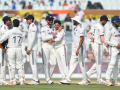 1st Test: Bowlers continue to make merry as India reduce SA to 154/8 at Tea - Hindi News | 1st Test: Bowlers continue to make merry as India reduce SA to 154/8 at Tea | Latest other-sports News at Lokmattimes.com