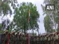 Indian Army hoists national flag in Naushera - Hindi News | Indian Army hoists national flag in Naushera | Latest national News at Lokmattimes.com