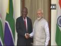 PM Modi, South African President discuss global challenges posed by COVID-19 - Hindi News | PM Modi, South African President discuss global challenges posed by COVID-19 | Latest national News at Lokmattimes.com