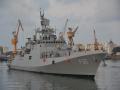 COVID-19: INS Tarkash arrives at Mumbai port carrying 785 Oxygen Cylinders from Kuwait - Hindi News | COVID-19: INS Tarkash arrives at Mumbai port carrying 785 Oxygen Cylinders from Kuwait | Latest international News at Lokmattimes.com