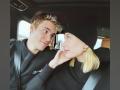 Justin Bieber shares he got scared after wife Hailey's hospitalisation - Hindi News | Justin Bieber shares he got scared after wife Hailey's hospitalisation | Latest entertainment News at Lokmattimes.com