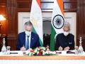 Jaishankar, Tajik counterpart sign agreements on diplomatic training, program of cooperation - Hindi News | Jaishankar, Tajik counterpart sign agreements on diplomatic training, program of cooperation | Latest international News at Lokmattimes.com