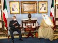 Jaishankar interacts with Indian community in Kuwait, says visit focuses on finding new areas of cooperation - Hindi News | Jaishankar interacts with Indian community in Kuwait, says visit focuses on finding new areas of cooperation | Latest international News at Lokmattimes.com