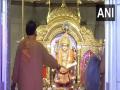 Morning Arti performed at Jhandewalan temple in Delhi on day 2 of Navratri - Hindi News | Morning Arti performed at Jhandewalan temple in Delhi on day 2 of Navratri | Latest national News at Lokmattimes.com