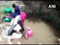 Villagers forced to use contaminated water from nullah in J-K's Kathua - Hindi News | Villagers forced to use contaminated water from nullah in J-K's Kathua | Latest national News at Lokmattimes.com
