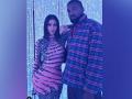 Kim Kardashian and Kanye West express their fondness over cheesecake - Hindi News | Kim Kardashian and Kanye West express their fondness over cheesecake | Latest entertainment News at Lokmattimes.com