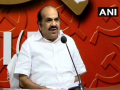 CPI(M) accuses Kerala Guv of delivering political speeches at 80th Indian History Congress - Hindi News | CPI(M) accuses Kerala Guv of delivering political speeches at 80th Indian History Congress | Latest politics News at Lokmattimes.com