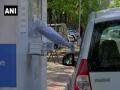COVID-19: Drive-through sample collection center launched in Chandigarh - Hindi News | COVID-19: Drive-through sample collection center launched in Chandigarh | Latest national News at Lokmattimes.com