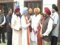 Delhi: DPCC delegates meet Dr. Manmohan Singh ahead of Kartarpur visit - Hindi News | Delhi: DPCC delegates meet Dr. Manmohan Singh ahead of Kartarpur visit | Latest politics News at Lokmattimes.com
