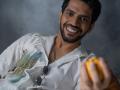 Manuj Sharma's off-screen equation with Rajkummar reflected on-screen in 'Guns & Gulaabs' - Hindi News | Manuj Sharma's off-screen equation with Rajkummar reflected on-screen in 'Guns & Gulaabs' | Latest international News at Lokmattimes.com