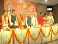 BJP workers celebrate PM Modi's birthday eve in Varanasi - Hindi News | BJP workers celebrate PM Modi's birthday eve in Varanasi | Latest national News at Lokmattimes.com