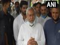 Bihar CM, Union minister Pashupati Paras pay tributes to Ram Vilas Paswan on his first death anniversary - Hindi News | Bihar CM, Union minister Pashupati Paras pay tributes to Ram Vilas Paswan on his first death anniversary | Latest national News at Lokmattimes.com