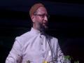 Owaisi warns Modi against friendship with Trump, says they held hands like 'lovers' at Texas event - Hindi News | Owaisi warns Modi against friendship with Trump, says they held hands like 'lovers' at Texas event | Latest national News at Lokmattimes.com