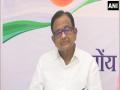 Chidambaram slams Centre over vacant posts in central univ, IITs, IIMs - Hindi News | Chidambaram slams Centre over vacant posts in central univ, IITs, IIMs | Latest national News at Lokmattimes.com