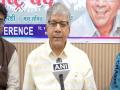 Vanchit Bahujan Agadi chief Prakash Ambedkar compares MNS Party with Fidayeen - Hindi News | Vanchit Bahujan Agadi chief Prakash Ambedkar compares MNS Party with Fidayeen | Latest national News at Lokmattimes.com