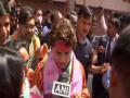 UP: Priyanka, Rahul Gandhi visit Kashi Vishwanath temple - Hindi News | UP: Priyanka, Rahul Gandhi visit Kashi Vishwanath temple | Latest politics News at Lokmattimes.com