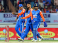 Asia Cup: Suryakumar withdraws stump-out appeal against SIddique in opener - Hindi News | Asia Cup: Suryakumar withdraws stump-out appeal against SIddique in opener | Latest other-sports News at Lokmattimes.com
