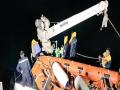 Coast Guard rescues 12 crew from sinking cargo vessel off Gujarat coast - Hindi News | Coast Guard rescues 12 crew from sinking cargo vessel off Gujarat coast | Latest national News at Lokmattimes.com