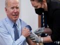 Biden receives second COVID booster shot as US launches COVID website - Hindi News | Biden receives second COVID booster shot as US launches COVID website | Latest international News at Lokmattimes.com