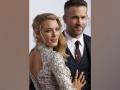 Ryan Reynolds, Blake Lively joke about fourth pregnancy - Hindi News | Ryan Reynolds, Blake Lively joke about fourth pregnancy | Latest entertainment News at Lokmattimes.com