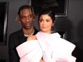 Kylie Jenner denies being in an open relationship with Travis Scott - Hindi News | Kylie Jenner denies being in an open relationship with Travis Scott | Latest entertainment News at Lokmattimes.com