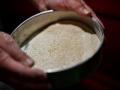 Pak mills stop flour supply in protest against tax hike, move likely to exacerbate crisis - Hindi News | Pak mills stop flour supply in protest against tax hike, move likely to exacerbate crisis | Latest international News at Lokmattimes.com
