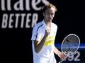 Australian Open: Daniil Medvedev survives five-set thriller to reach 4th round - Hindi News | Australian Open: Daniil Medvedev survives five-set thriller to reach 4th round | Latest tennis News at Lokmattimes.com