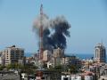Death toll in Gaza crosses 100, Israel hit by 3 rockets from Lebanon - Hindi News | Death toll in Gaza crosses 100, Israel hit by 3 rockets from Lebanon | Latest international News at Lokmattimes.com