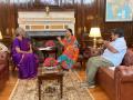 Raje meets Sitharaman amid speculations about her role in Rajasthan polls - Hindi News | Raje meets Sitharaman amid speculations about her role in Rajasthan polls | Latest politics News at Lokmattimes.com