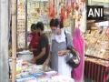 COVID-19: Low customer footfall worries Rakhi sellers in Jaipur - Hindi News | COVID-19: Low customer footfall worries Rakhi sellers in Jaipur | Latest national News at Lokmattimes.com