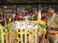 IPL 2026: Minute’s silence held in memory of stampede victims at Chinnaswamy Stadium - Hindi News | IPL 2026: Minute’s silence held in memory of stampede victims at Chinnaswamy Stadium | Latest other-sports News at Lokmattimes.com