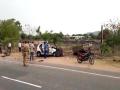 Car hits tractor in Telangana's Suryapet district; 2 killed, 1 injured - Hindi News | Car hits tractor in Telangana's Suryapet district; 2 killed, 1 injured | Latest national News at Lokmattimes.com