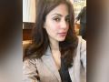 Rhea Chakraborty urges girls to not fall into the trap of Instagram beauty - Hindi News | Rhea Chakraborty urges girls to not fall into the trap of Instagram beauty | Latest maharashtra News at Lokmattimes.com