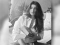 Twinkle Khanna shares childhood picture with late aunt Simple Kapadia - Hindi News | Twinkle Khanna shares childhood picture with late aunt Simple Kapadia | Latest maharashtra News at Lokmattimes.com