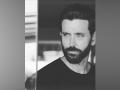 'Luckiest to be born as your son' : Hrithik Roshan pens heartfelt birthday post for mother Pinkie - Hindi News | 'Luckiest to be born as your son' : Hrithik Roshan pens heartfelt birthday post for mother Pinkie | Latest maharashtra News at Lokmattimes.com