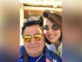 Neetu Kapoor remembers Rishi Kapoor on their anniversary - Hindi News | Neetu Kapoor remembers Rishi Kapoor on their anniversary | Latest maharashtra News at Lokmattimes.com