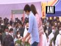 Sachin Tendulkar pays last respects to Lata Mangeshkar at Mumbai's Shivaji Park - Hindi News | Sachin Tendulkar pays last respects to Lata Mangeshkar at Mumbai's Shivaji Park | Latest other-sports News at Lokmattimes.com