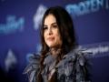 Selena Gomez produced 'Broken Hearts Gallery' to hit cinemas early July - Hindi News | Selena Gomez produced 'Broken Hearts Gallery' to hit cinemas early July | Latest entertainment News at Lokmattimes.com